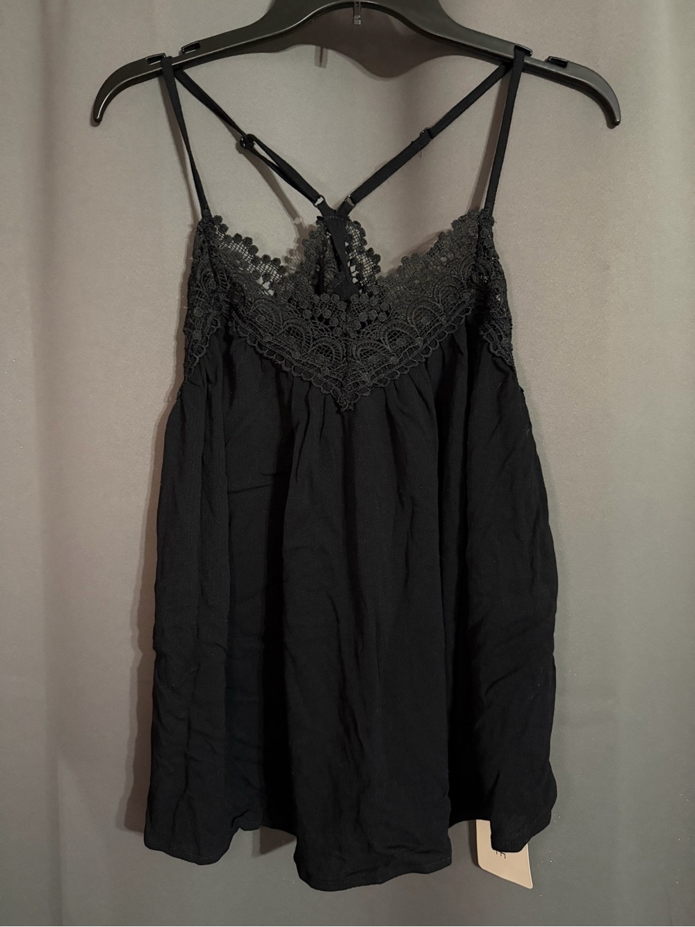Black Lace-Trim Spaghetti Strap Women's Camisole